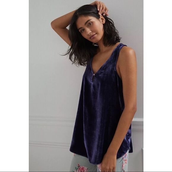 NEW Anthropologie Suri Sapphite Blue Velvet Flowy V-Neck Tank Top Blouse Small - Picture 1 of 4